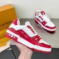 TRAINER RED