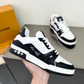 TRAINER BLACK AND WHITE