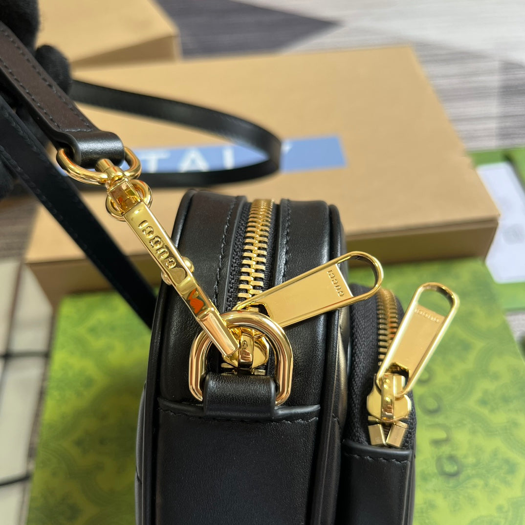 HIGH-QUALITY LEATHER HEART BLACK BAG