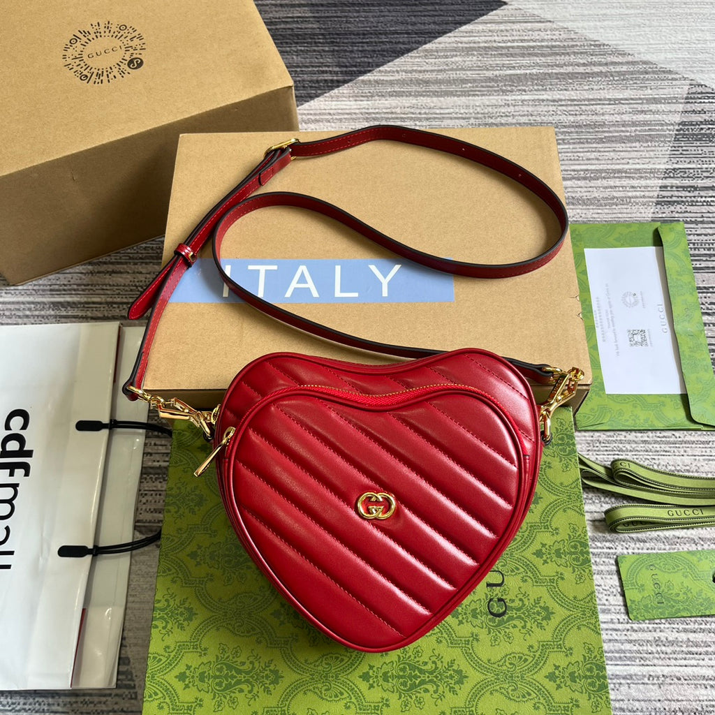 HIGH-QUALITY LEATHER HEART RED BAG