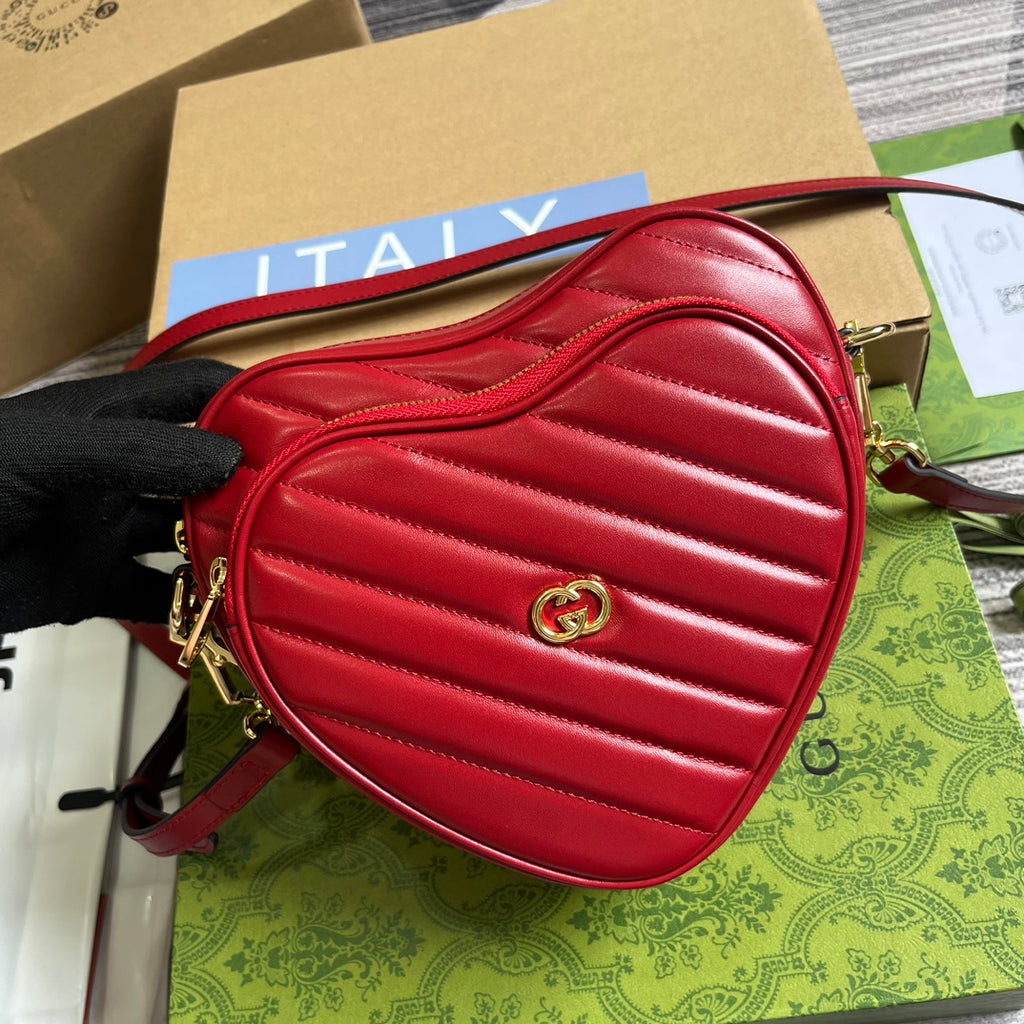 HIGH-QUALITY LEATHER HEART RED BAG